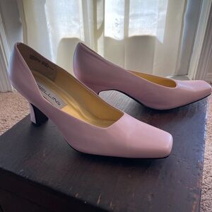 Vintage Bellini “Nancy” heels in light pink leather, US size 9.5 medium